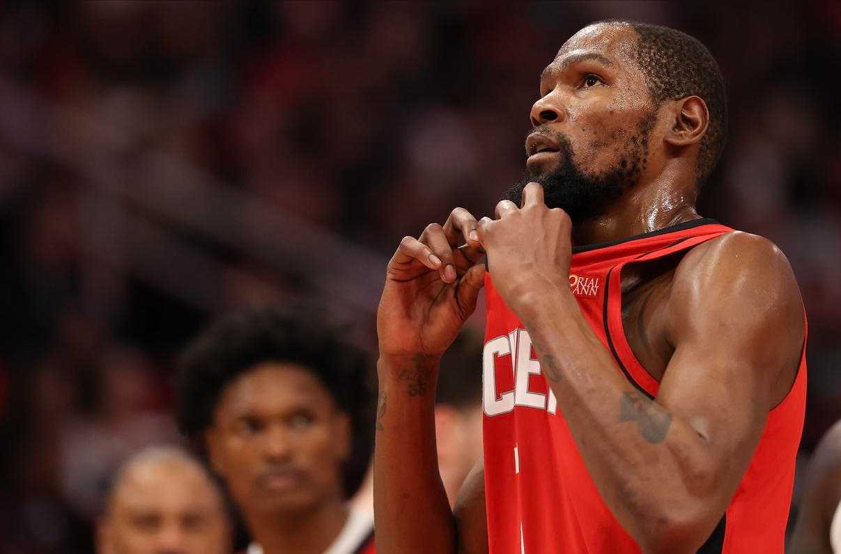 云开体育app下载安装-赛季首个背靠背胜利,KD鏖战40分钟抡冒烟了,赛后表态年轻球员